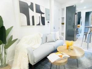 48-1FE Brand New 1BR Prime hells kitchen WD in unit