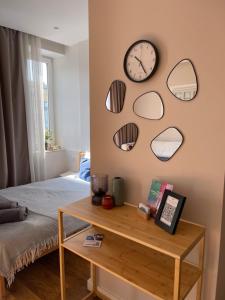 Studio w Centrum Warszawy ulica Chmielna - 500m od dworca Centralnego - by Good Sleeping