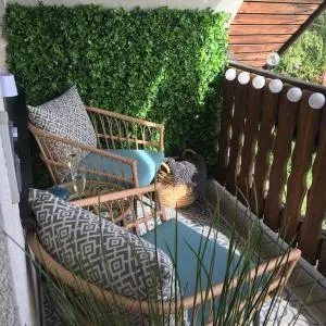 Modernes Apartment mit herrlichem Blick ins Gruene - Unterbränd