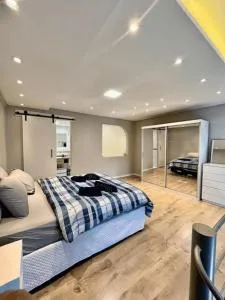 Saint Sebastian Flat 616 - Com Hidro! até 3 pessoas, Duplex, no centro - Jaraguá do Sul