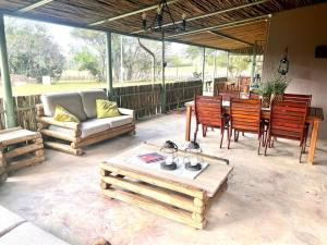 Rockey Mountain Bush lodge