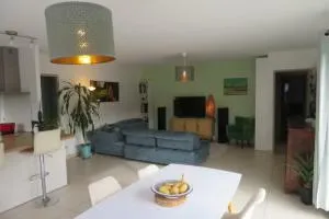 Villa idéale séjour en famille à Taussat - Лантон