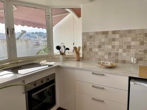 RosaMar apartment sea view and pool