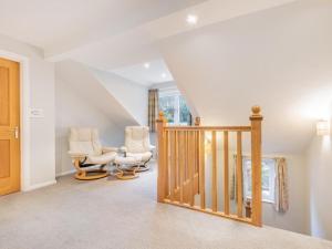 4 Bed in Newlands Valley SZ204