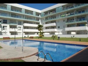 Roses Espagne 45 pers piscine - plage