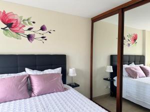 Bonito depa san isidro cama queen home office wifi y cochera