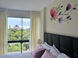 Bonito depa san isidro cama queen home office wifi y cochera