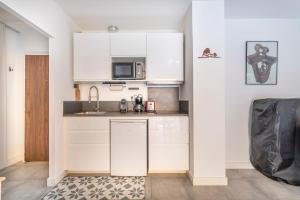 Appartements Nice studio near the sea in Bandol - Welkeys : photos des chambres