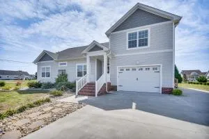 Stunning Cape Charles Retreat about 1 Mi to Beach - 开普查尔斯