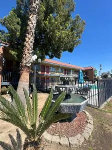 Fresno Inn - 弗雷斯诺