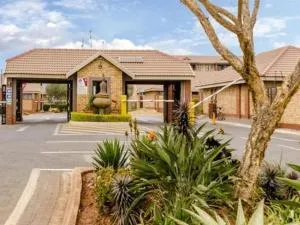 Alternate Cosy Home - Leeuwfontein