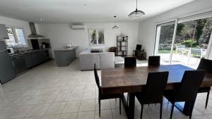 Villa SPA Ruoms-Vallon pont dArc et sites
