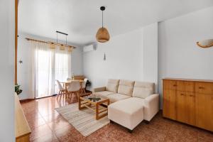 A spacious and cozy apartment.