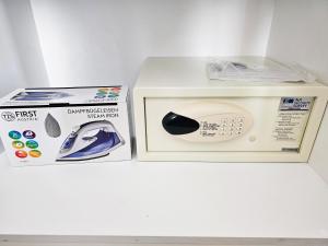 Magnet Residence Condo 3 self check in