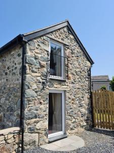 Horseshoe Cottage historic gem near Snowdonia.