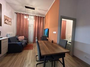 New comfortable apartment with patio on Klimeckiego street