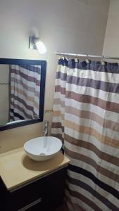 departamento 2 dormitorios Cinzano planta baja