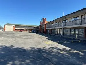 Stay Inn by OYO Near I 80 Lincoln West - 苏华德