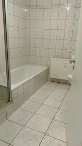 rooms & kitchen - Günstige Langzeitmiete