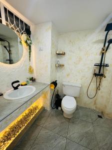 The most prosperous seaside seaview apartment in Jomtien(Tub, high speed Wi-Fi, Projector)