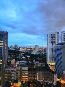 KL Tower Cosy Studio with Gym, Pool and Sauna near Greenbelt and Park