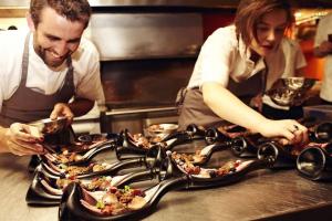 A Comfy 2BR Apt Next to QV & Melbourne Central