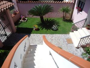 B&B LAurora