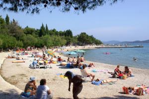 Apartments with a parking space Vodice - 22634