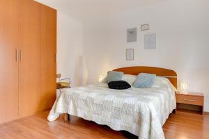 Apartments with swimming pool Medulin - 22764