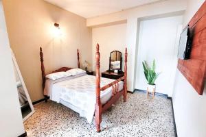 Jayuya Cozy Aparment with Wi-Fi, Free Parking and AC