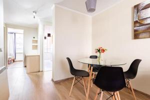 Departamentos 2 dormitorios incluye estacionamiento. centro Santiago