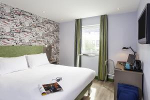 Standard Room room in Ibis Styles London Walthamstow