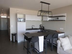 Appartement luxe avec piscine, animaux admis, climatisation et parking à La Tranche-sur-Mer - FR-1-194-227