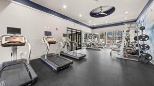 Stylish 2BR Corporate Stay Pool Balcony #2