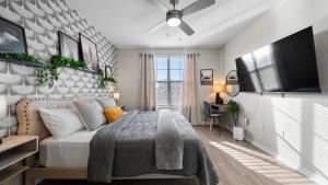 Stylish 2BR Corporate Stay Pool Balcony #2