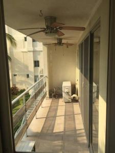 Cómodo departamento en Costa Azul.