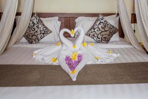 DMuncuk Huts Lembongan