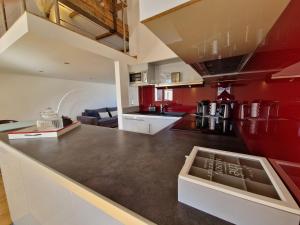 Appartements Appartement Chatelaillon-Plage, 2 pieces, 4 personnes - FR-1-706-26 : photos des chambres