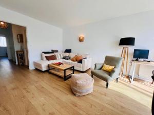 Appartements Appartement lumineux refait a neuf, centre-ville, proche plage, balcon sud, parking, WIFI - FR-1-478-271 : photos des chambres
