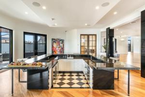 Jasmine cove - Exclusive Waterfront Estate