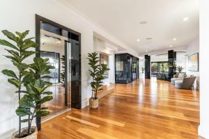 Jasmine cove - Exclusive Waterfront Estate