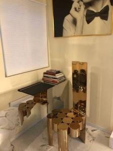 Stylish Apartment in Koreatown! Central Location!!