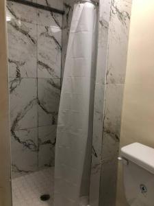 Stylish Apartment in Koreatown! Central Location!!