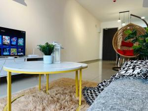MVB49#8pax Family Suite 3 Rooms Velocity Mall IKEA