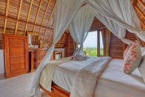 Bungalow Gỗ (Wooden Bungalow)