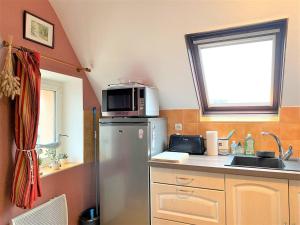 Appartement VUE MER au centre de TREGASTEL, à 600m de la plage - Réf 708