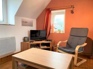 Appartement VUE MER au centre de TREGASTEL, à 600m de la plage - Réf 708