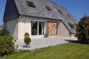Villas Maison VUE SUR MER avec jardin clos a PERROS-GUIREC - Ref 842 : photos des chambres