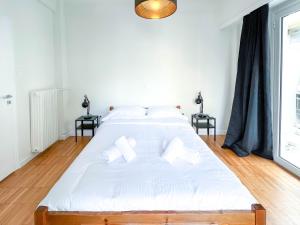 Family Two Bedroom Apartment Benaki