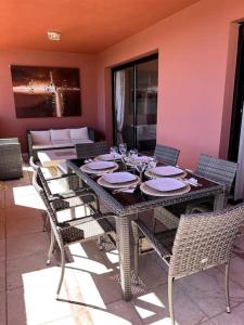 Beautiful apartment,3 min drive from the beach